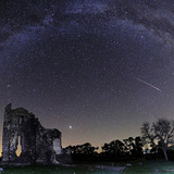 Meteor Perzeida prolazi nebom s Jupiterom u pozadini