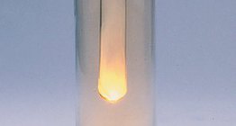 Reakcija između natrija i klora