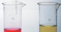 Neutralizacija klorovodične kiseline otopinom natrijevog hirdoksida (koristeći pH indikator)