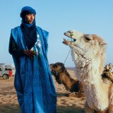Muškarac Tuareg s devom
