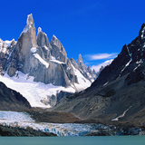 Planinski vrhovi u nacionalnom parku Los Glaciares, Patagoniji