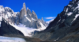 Planinski vrhovi u nacionalnom parku Los Glaciares, Patagoniji