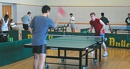 Loptice za stolni tenis su izrađene od celulioda