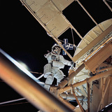 Šetnja svemirom blizu svemirske postaje Skylab