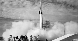 Prva raketa lansirana iz Cape Canaverala: Bumper-8