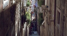 Uska mediteranska ulica