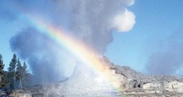 Gejzir u nacionalnom parku Yellowstone