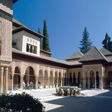 Remek-djelo arapske arhitekture: Dvor lavova u Alhambri, Granada, Španjolska