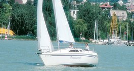 Jedrenjak na jezeru Balaton, Mađarska