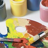 Miješanje boja na paleti