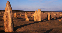 Formacije stijena u pustinji Pinnacles