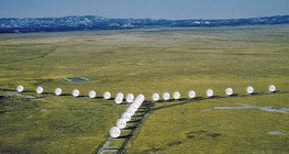 Radio teleskopi VLT-a (Very Large Telescope)