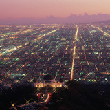 Pogled na Los Angeles s opservatorijem Griffith u prednjem planu