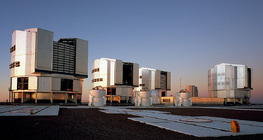 Četiri teleskopa VLT-a (Very Large Telescope)