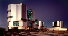 Četiri teleskopa VLT-a (Very Large Telescope)