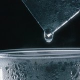 Vodena para kondenzira se na hladnoj površini