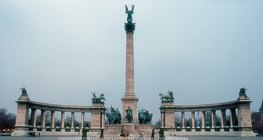 György Zala: Milenijski spomenik (Budimpešta, 1896.-1929.)